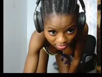 Chaturbate Best live sex cam show of creamy_girl2