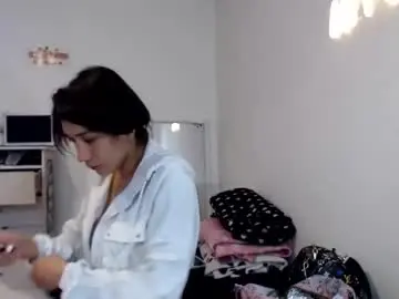 Chaturbate Live Sex Cam of doll_sary