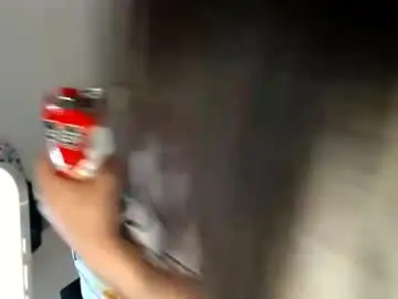 Chaturbate Live Sex Cam of doll_sary