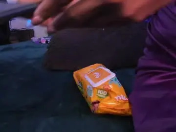 Chaturbate Live Porn of lucerop_