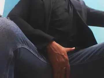 Chaturbate Free Live Porn of masterdickjuicy