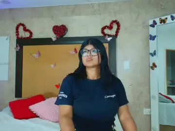 Chaturbate Live Sex of mia_lopez52