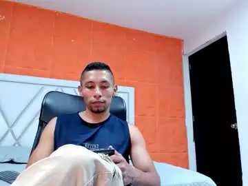 Chaturbate Watch Live Sex Cams of richar_voller