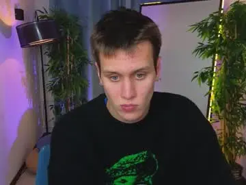 Chaturbate Adult Video Chat of hun1er_steele