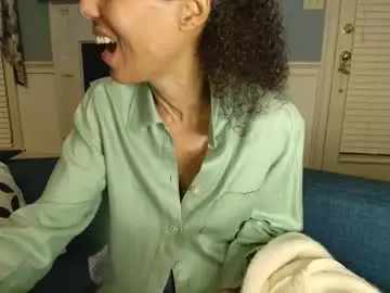 Chaturbate Watch Live Sex Cams of allgood4u