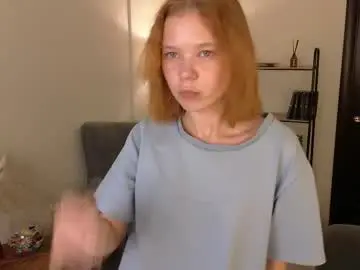 Chaturbate Live Sex Cam of anna_leonard
