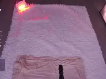 Chaturbate Free Porn Cam of lipdiptalk