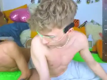 Chaturbate Live Porn of landel_boy