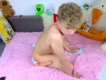 Chaturbate Nude Webcam of landel_boy