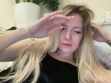 Chaturbate Sex Cam of lusiluv