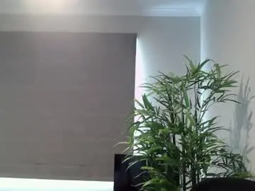 Chaturbate Live Sex Cam of ryan_chatter