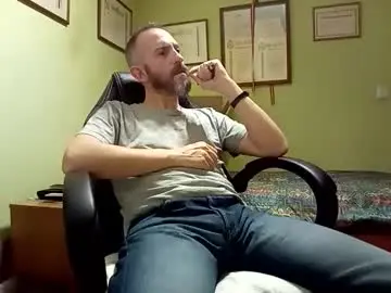 Chaturbate Live Porn of spanishharddick