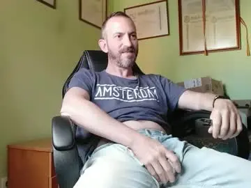 Chaturbate Sex Cam of spanishharddick