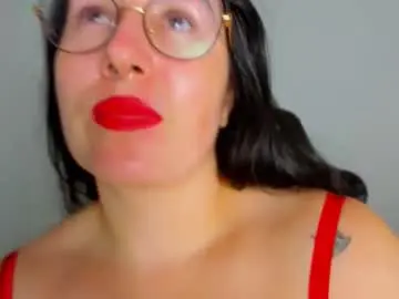 Chaturbate Adult Video Chat of susan_fox1