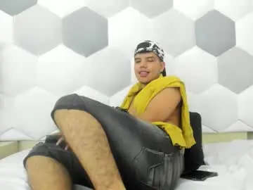 Chaturbate Live Sex Cam of axel_forte