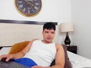 Chaturbate Best live sex cam show of axel_forte