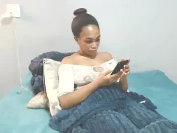 Chaturbate Live Sex Cam of chantel87_