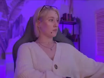 Chaturbate Best live sex cam show of cinbellamy