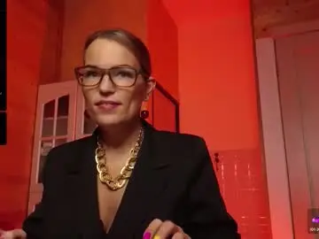 Chaturbate Watch Live Sex Cams of findom_lady_shine