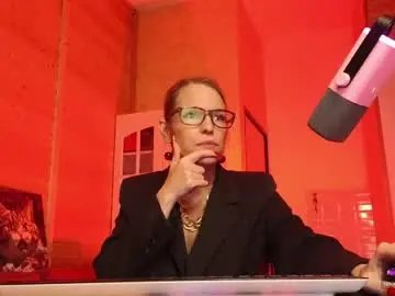 Chaturbate Live Porn of findom_lady_shine