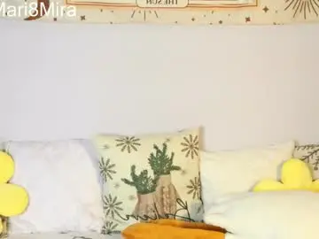 Chaturbate Live Porn of mirabella_shake