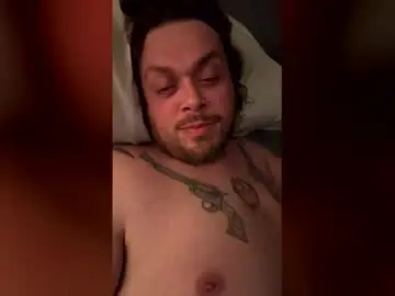 Chaturbate Adult Webcam of 2dirtyhillbillies