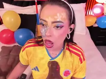 Chaturbate Best live sex cam show of miiaamonroee