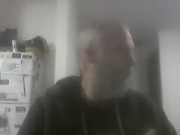 Chaturbate Free Porn Cam of squirting_daddy