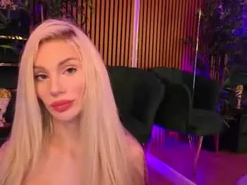 Chaturbate Best live sex cam show of barbiekara