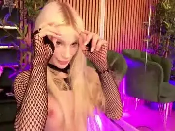 Chaturbate Nude Webcam of barbiekara