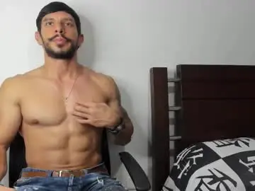 Chaturbate Live Sex Cam of kevin_malone22