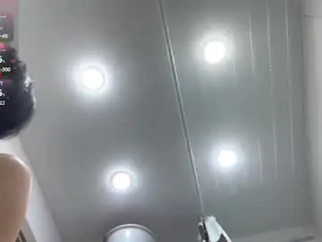 Chaturbate Watch Live Sex Cams of lucibeveridge