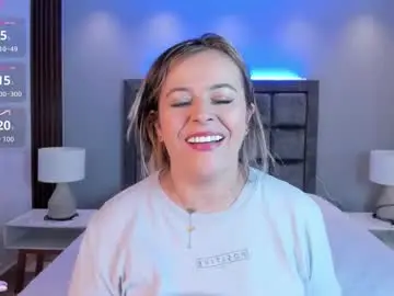 Chaturbate Watch Live Sex Cams of susann_ross