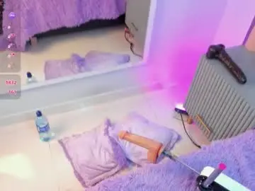 Chaturbate Adult Video Chat of valentine_mia_