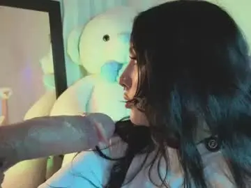 Chaturbate Free Porn Cam of ashlynnlowe_
