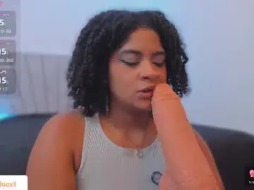 Chaturbate Live Porn of camilafoox7