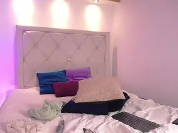 Chaturbate Adult Webcam of lunamillers_