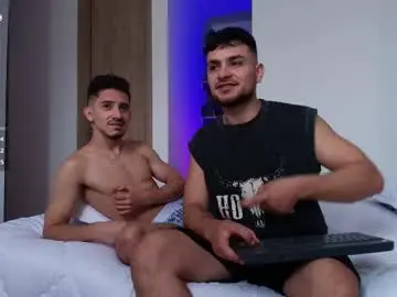 Chaturbate Sex Cam of aron_santoro1