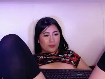 Chaturbate Free Porn Cam of evelyn_ch_