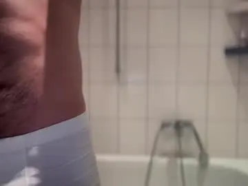 Chaturbate Live Sex Cam of musclehair3