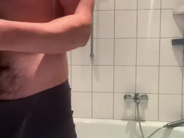 Chaturbate Live Sex Cam of musclehair3