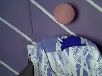 Chaturbate Live Sex Cam of rainbow_baby26