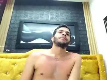 Chaturbate Live Sex Cam of thiago_hairy