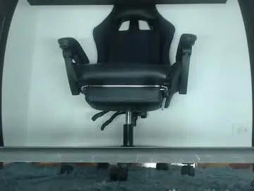 Chaturbate Free Live Porn of alphacashmaster8