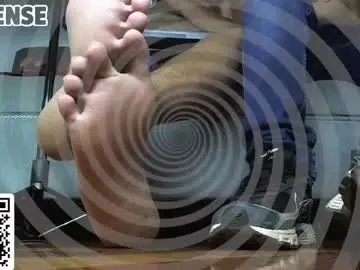 Chaturbate Nude Webcam of alphacashmaster8