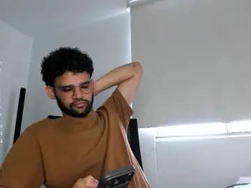 Chaturbate Live Sex of chrisandrew_