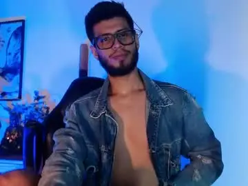 Chaturbate Best live sex cam show of colby_smit