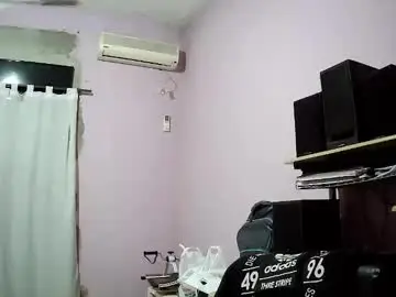 Chaturbate Best live sex cam show of pol22010