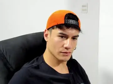 Chaturbate Adult Video Chat of dominic_radccliffe