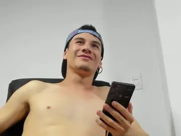 Chaturbate Watch Live Sex Cams of dominic_radccliffe